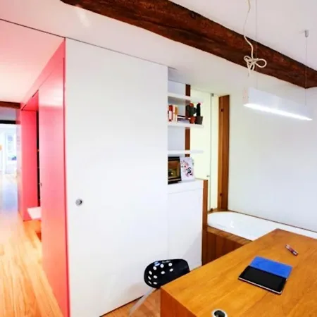 Apartment With One Bedroom In Bilbo With Wifi